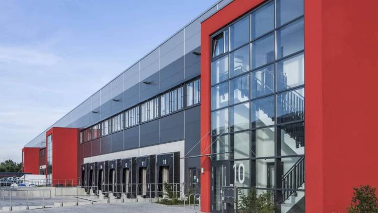 Responsive Webdesign - Logo MP Holding - Langen